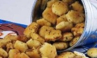 OYSTER CRACKER SNACK MIX and CHEX PARTY MIX